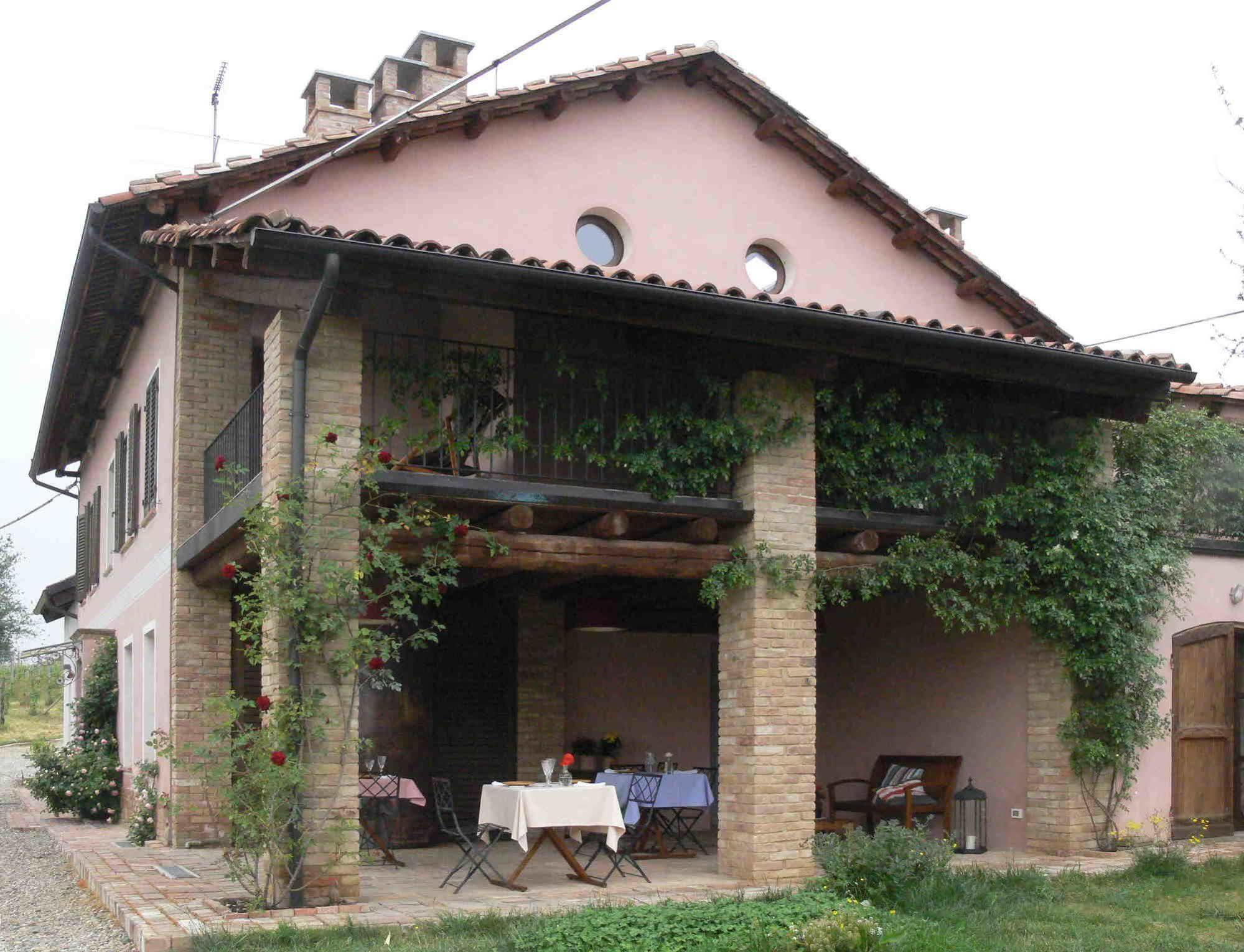 Casa Isabella Pensionat Vaglio Serra Exteriör bild